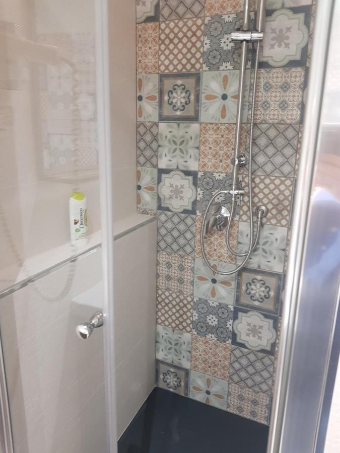 La Rosa Dei Venti " Maestrale " Apartment Palermo Luaran gambar